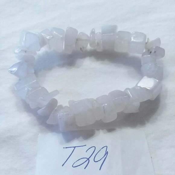 Snow quartz stretch bracelet Stack jewelry - Picture 4 of 4